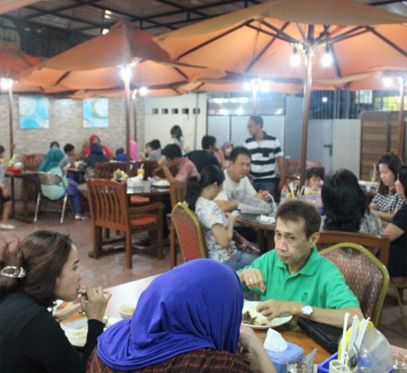 Suasana di AGS Jl Sultan Hasanuddin