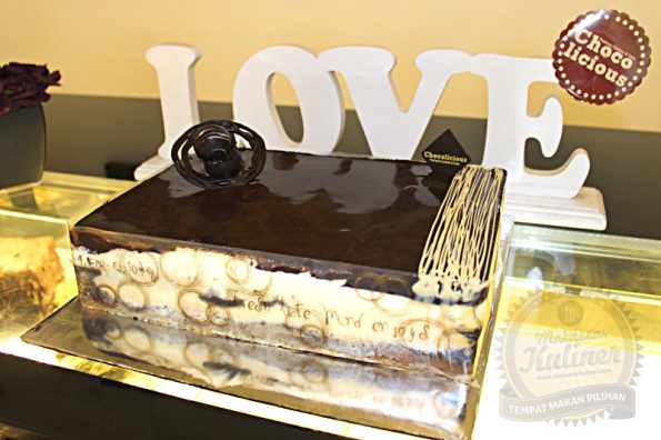 Chocolicious- Love Affair Cake