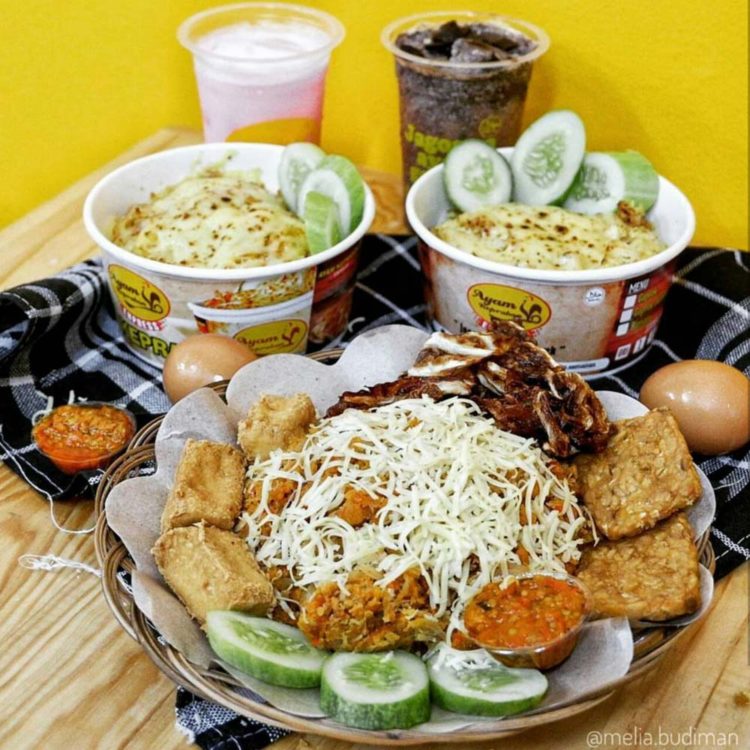 Ayam keprabon - Makassar Kuliner