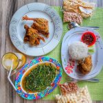 Nikmatnya Ayam dan Bebek Goreng Mak Wok