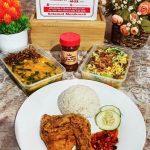 Ayam Kriuk Super Pedas, Bubur Manado dan Mie Kuah Cakalang Enak dari Warung Anugrah Bawakaraeng
